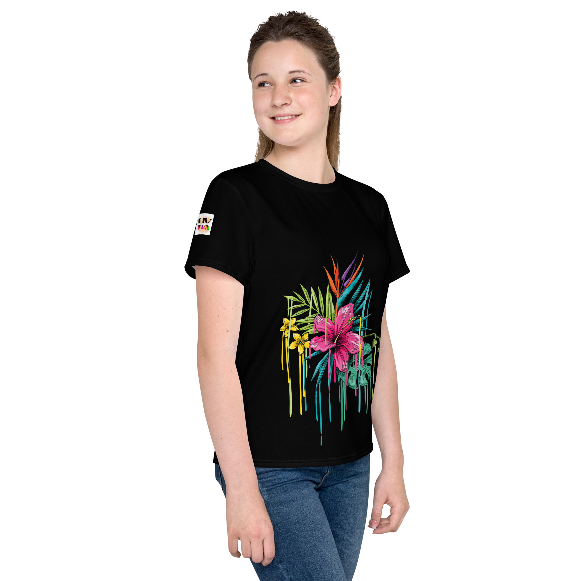 Camiseta juvenil cuello redondo negra flor rosa