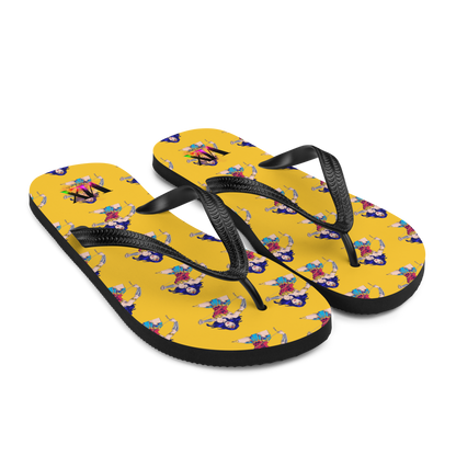 Chanclas Mujer Maravilla sobre fondo amarillo