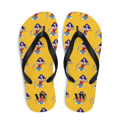 Chanclas Mujer Maravilla sobre fondo amarillo